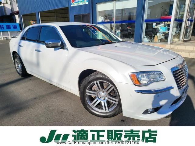 chrysler 300 2014 quick_quick_LX36_2C3CCATG3DH600956 image 1