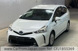 toyota prius-α 2015 CFJ1855369