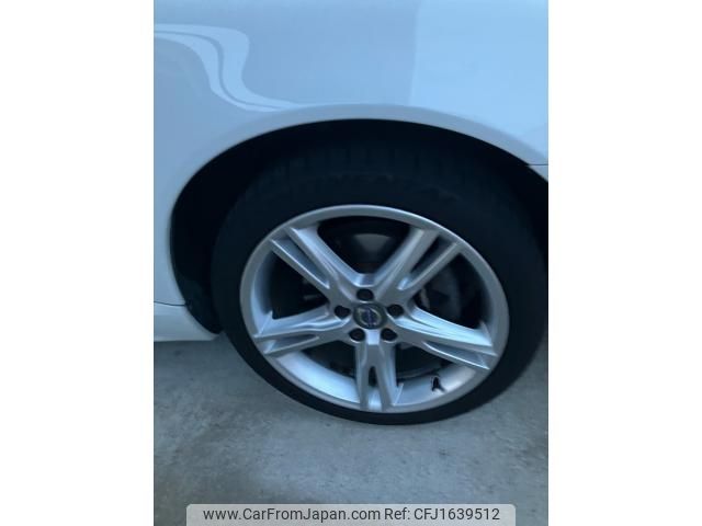 volvo v70 2016 CFJ1639512 image 2