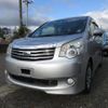 toyota noah 2010 GOO_JP_700120051630240711001 image 1