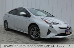 toyota prius 2017 quick_quick_DAA-ZVW55_ZVW55-8054132