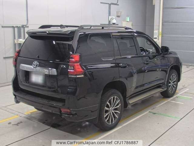 toyota land-cruiser-prado 2018 CFJ1786887 image 2