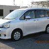 toyota voxy 2013 GOO_JP_700055141430240827001 image 1