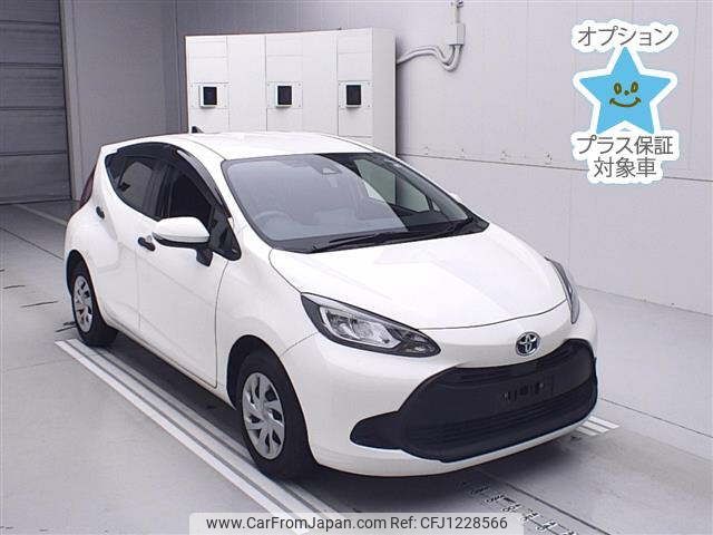 toyota aqua 2022 -TOYOTA--AQUA MXPK10-2002530---TOYOTA--AQUA MXPK10-2002530- image 1