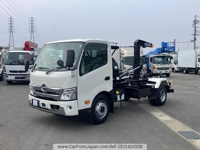 hino dutro 2025 -HINO--Hino Dutoro 2KG-XZU710M--XZU710-****492---HINO--Hino Dutoro 2KG-XZU710M--XZU710-****492- image 1