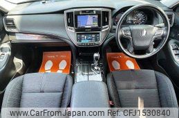 toyota crown 2013 CFJ1530840