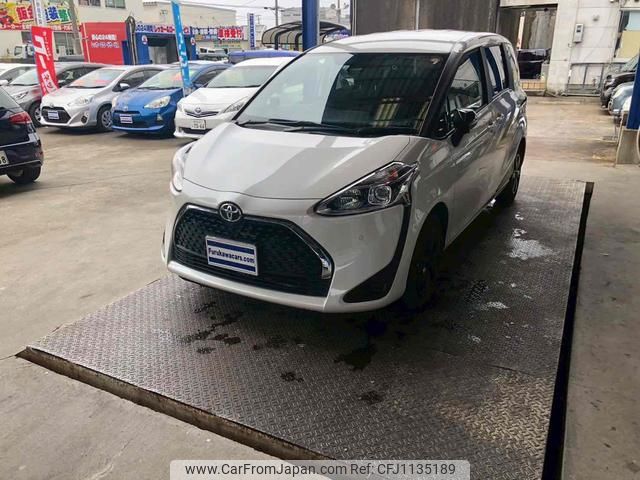 toyota sienta 2022 GOO_JP_700110115730250508004 image 1
