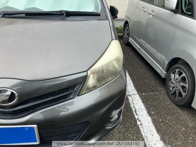 toyota vitz 2013 CFJ1554192 image 2