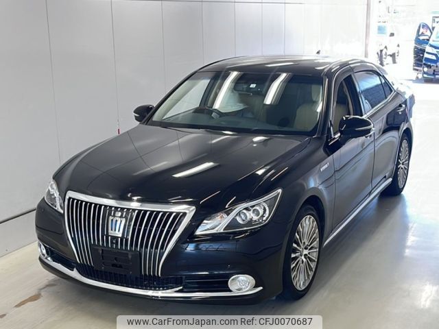 toyota crown-majesta 2013 -TOYOTA--Crown Majesta GWS214-6001636---TOYOTA--Crown Majesta GWS214-6001636- image 1