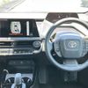 toyota prius 2024 -TOYOTA--Prius 6AA-MXWH60--MXWH60-4064253---TOYOTA--Prius 6AA-MXWH60--MXWH60-4064253- image 18