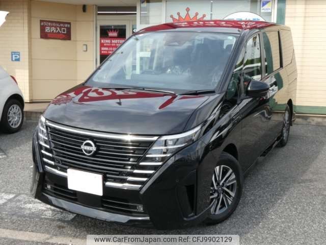 日産 セレナ（GFNC27）】タイヤホイール、車高調取り付けです