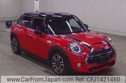 mini mini-others 2018 quick_quick_DBA-XU20M_WMWXU92060TE40811