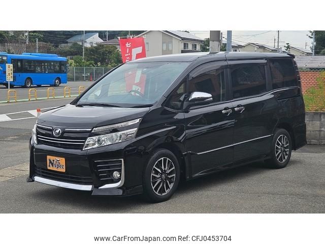 toyota voxy 2015 -TOYOTA--Voxy ZRR80W--0176726---TOYOTA--Voxy ZRR80W--0176726- image 1