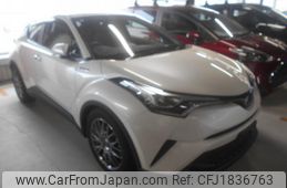 toyota c-hr 2017 CFJ1836763