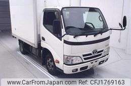 toyota dyna-truck 2015 CFJ1769163