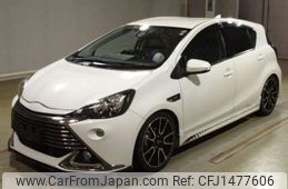 toyota aqua 2016 CFJ1477606