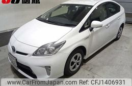 toyota prius 2013 CFJ1406931