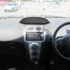 toyota vitz 2006 3282185-Y2025070084A-12 image 7