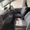 toyota voxy 2016 -TOYOTA--Voxy DBA-ZRR80G--ZRR80-0198817---TOYOTA--Voxy DBA-ZRR80G--ZRR80-0198817- image 7