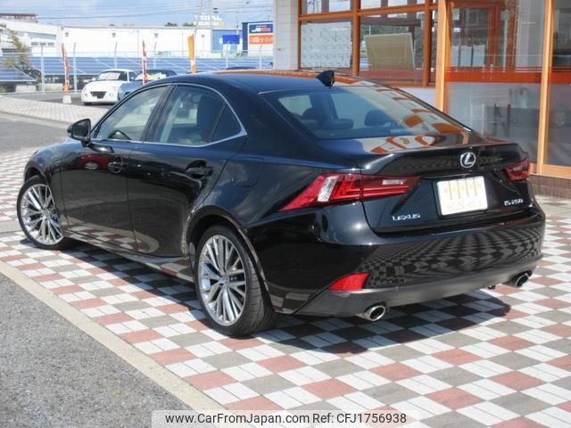 lexus is 2013 CFJ1756938 image 2
