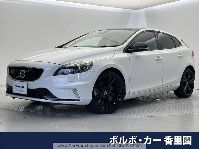 volvo v40 2016 -VOLVO--Volvo V40 DBA-MB420--YV1MV402DG2296670---VOLVO--Volvo V40 DBA-MB420--YV1MV402DG2296670- image 1