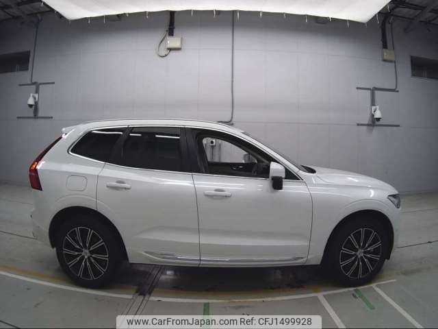 volvo xc60 2020 -VOLVO--Volvo XC60 5AA-UB420TXCM--YV1UZL1MCL1549031---VOLVO--Volvo XC60 5AA-UB420TXCM--YV1UZL1MCL1549031- image 2
