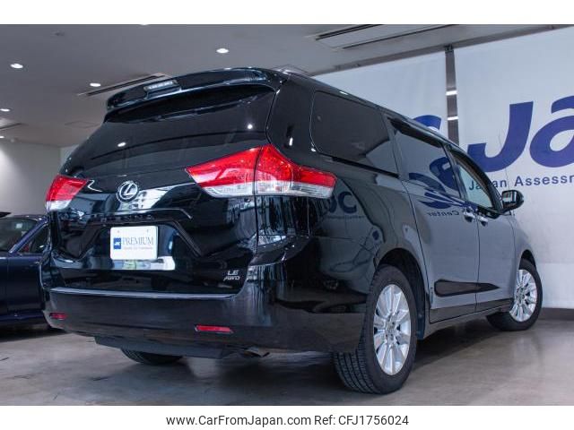 toyota sienna 2013 CFJ1756024 image 2