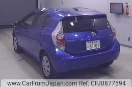 toyota aqua 2013 quick_quick_DAA-NHP10_2231910