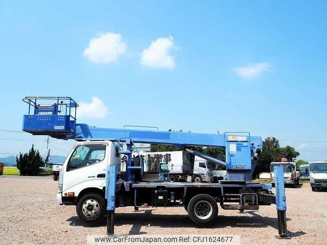 hino dutro 2012 CFJ1624677 image 2
