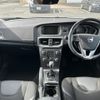 volvo v40 2013 CFJ1560701 image 4