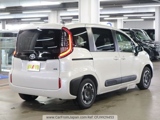 toyota sienta 2024 -TOYOTA--Sienta 6AA-MXPL10G--MXPL10-1139***---TOYOTA--Sienta 6AA-MXPL10G--MXPL10-1139***- image 2