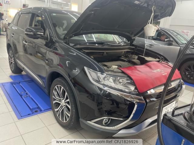 mitsubishi outlander 2017 CFJ1826926 image 1