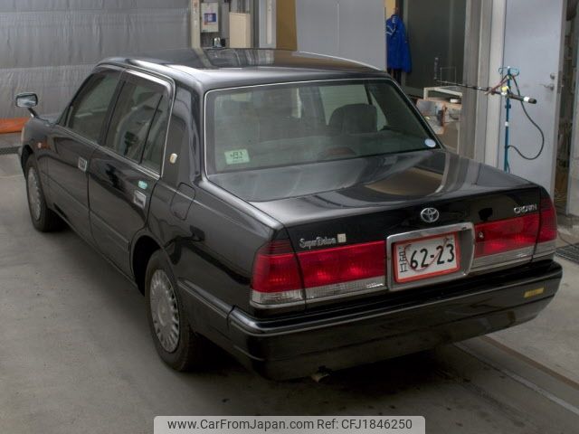 toyota crown-comfort 2015 CFJ1846250 image 2