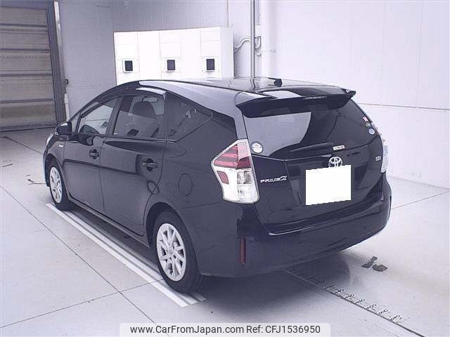 toyota prius-α 2015 CFJ1536950 image 2
