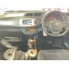 toyota vitz 2013 CFJ1585158 image 6