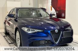 alfa-romeo giulia 2018 quick_quick_95220_ZAREAEKN6J7574917