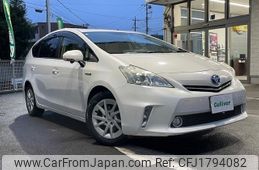 toyota prius-α 2012 CFJ1794082