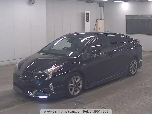 toyota prius 2017 quick_quick_DAA-ZVW51_ZVW51-6057225 image 2