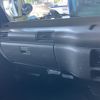 isuzu elf-truck 2001 CFJ1529844 image 32