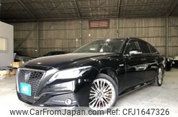 toyota crown 2018 CFJ1647326