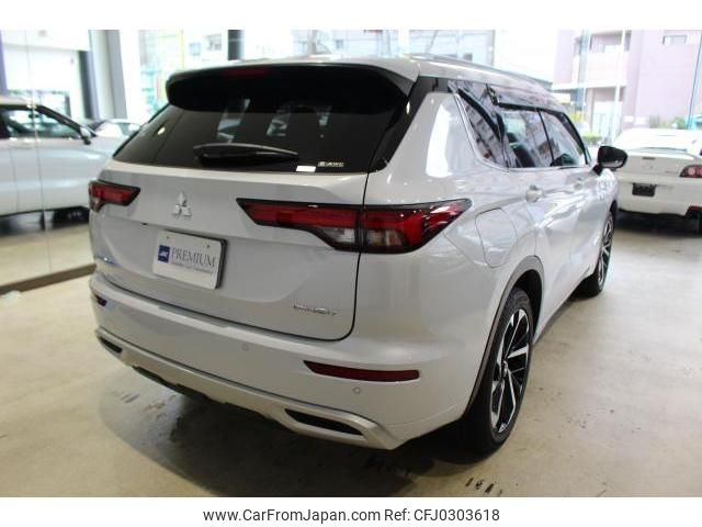 mitsubishi outlander-phev 2024 quick_quick_5LA-GN0W_0315453 image 2