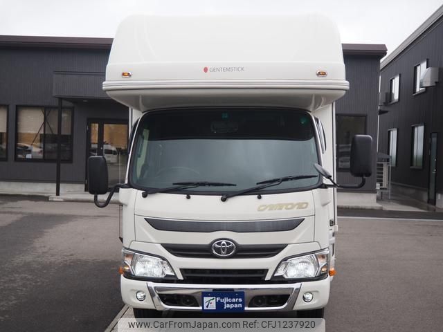 toyota camroad 2018 GOO_NET_EXCHANGE_1200212A30250602W003 image 2