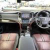 toyota crown 2015 -TOYOTA--Crown DAA-AWS210--AWS210-6085946---TOYOTA--Crown DAA-AWS210--AWS210-6085946- image 2