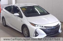 toyota prius-phv 2022 CFJ1677669