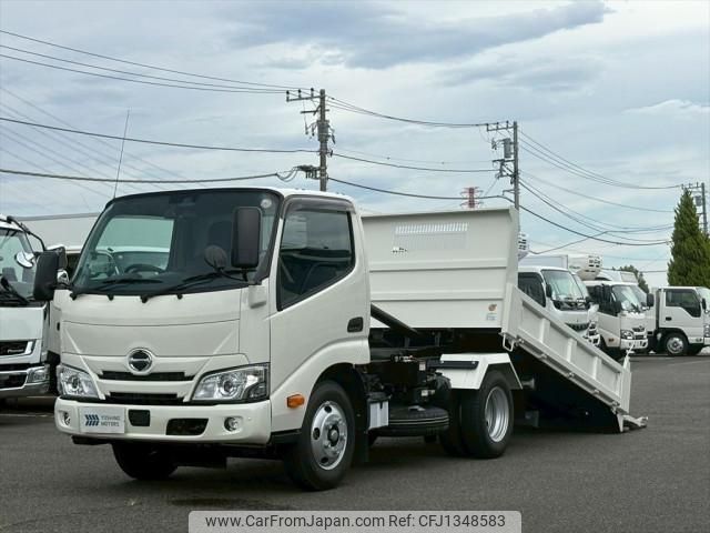 hino dutro 2024 CFJ1348583 image 1