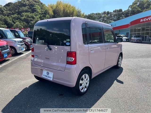 toyota pixis-space 2016 CFJ1744627 image 2