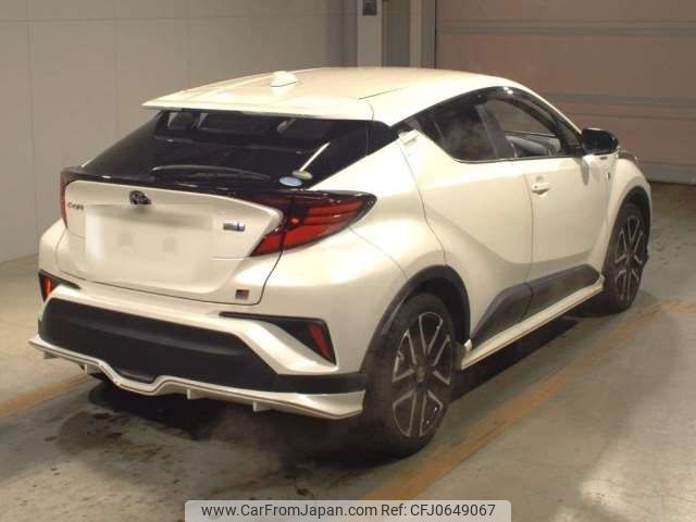 toyota c-hr 2020 -TOYOTA--C-HR 6AA-ZYX11--ZYX11-2011933---TOYOTA--C-HR 6AA-ZYX11--ZYX11-2011933- image 2