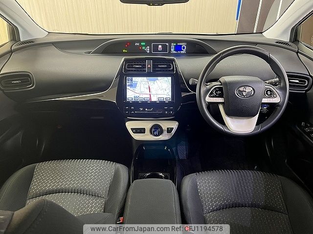 toyota prius 2018 -TOYOTA--Prius DAA-ZVW50--ZVW50-6110881---TOYOTA--Prius DAA-ZVW50--ZVW50-6110881- image 2
