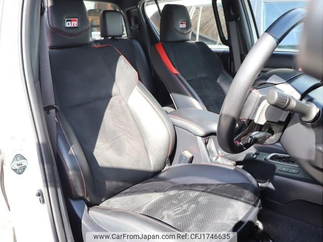 toyota hilux 2022 CFJ1746635 image 2