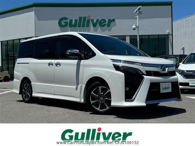 toyota voxy 2019 -TOYOTA--Voxy DBA-ZRR80W--ZRR80-0575330---TOYOTA--Voxy DBA-ZRR80W--ZRR80-0575330- image 1